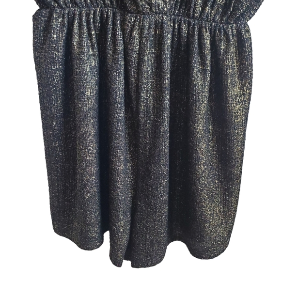 NWT Leith Black and Gold Metallic Sursplice Romper Elastic Waist Size Large - Picture 2 of 8